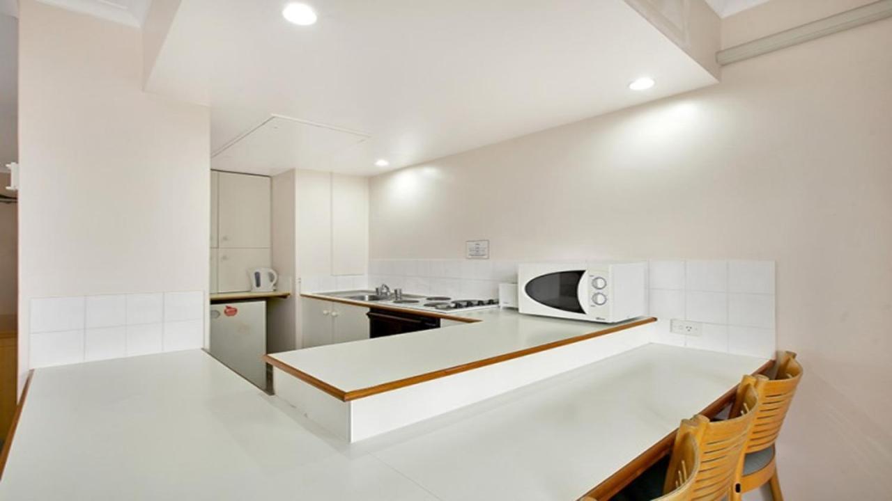 סידני Studio With Balcony At College St מראה חיצוני תמונה